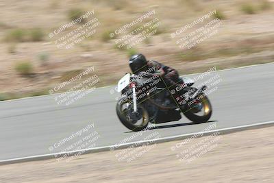 media/Apr-20-2025-AHRMA (Sun) [[393a79c373]]/Race/Group 4/Turn 4b/